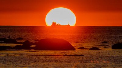 Atter en solnedgang.
Keywords: Verevågen