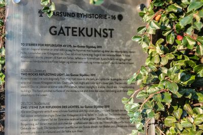 16. Gatekunst 
Keywords: Farsund_by