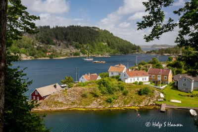 Eikvåg en junidag.
Keywords: Eikvåg