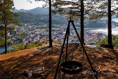 Bålpanne ved Skredderhytta.
Keywords: Flekkefjord_turer